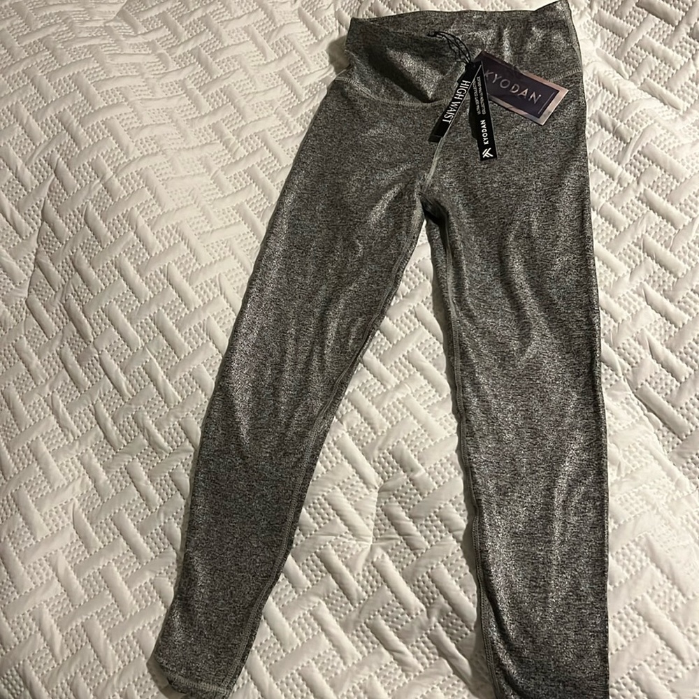 Shimmer ultra soft high waist Kyodan leggings